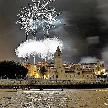 ático En Cimadevilla Mirando Al Mar *